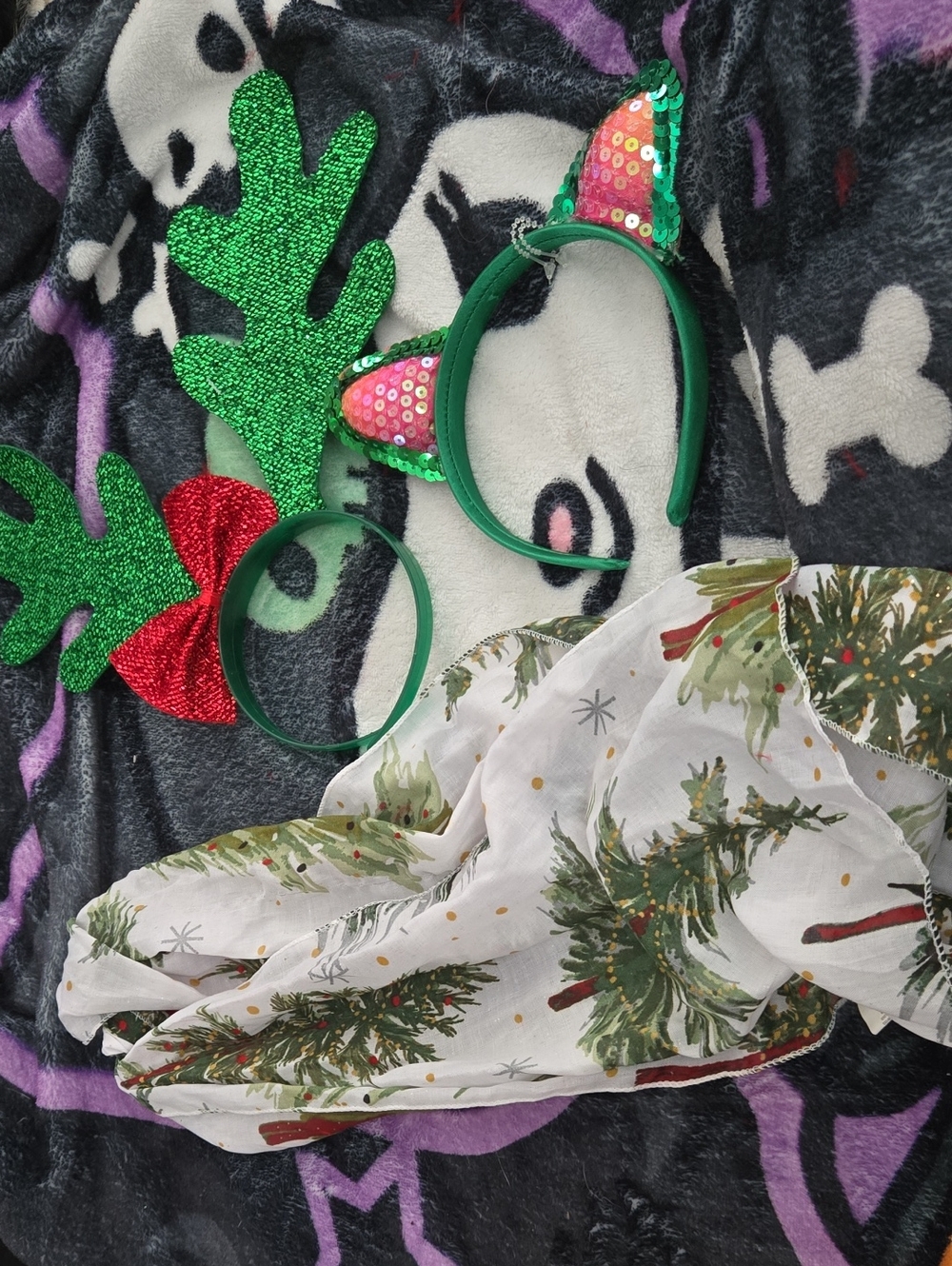Bulk-antler Headband, Cat Ears, Chrtismas Scarf